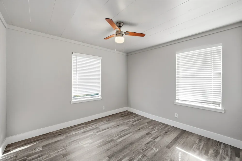 204 E Fowler Avenue Killeen, TX 76541