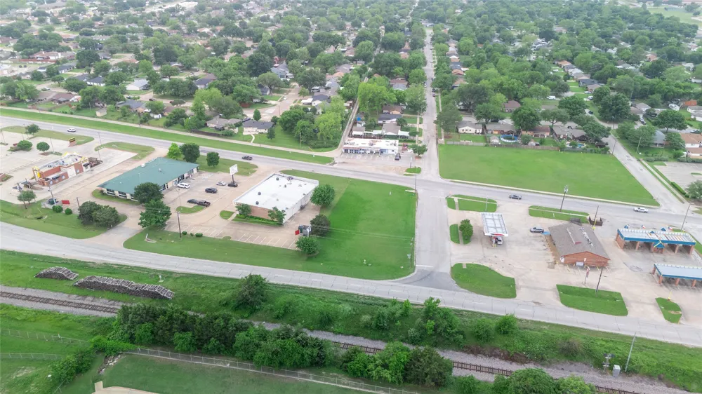 120 Phillip Mesquite, TX 75149