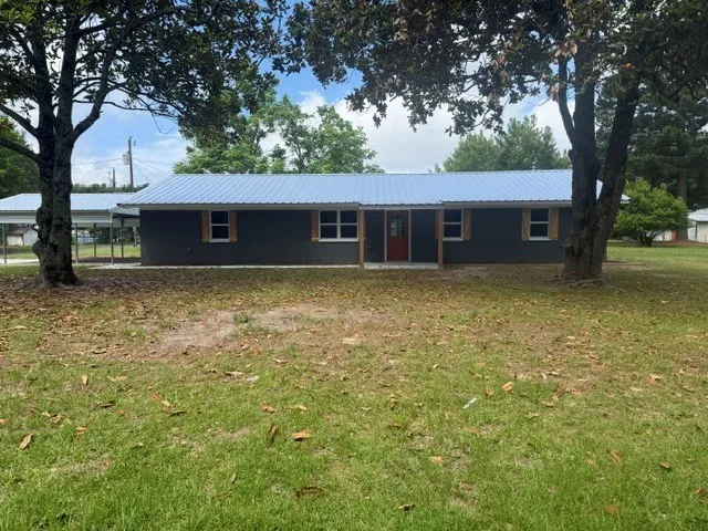 2096 County Road 4817 Athens, TX 75752
