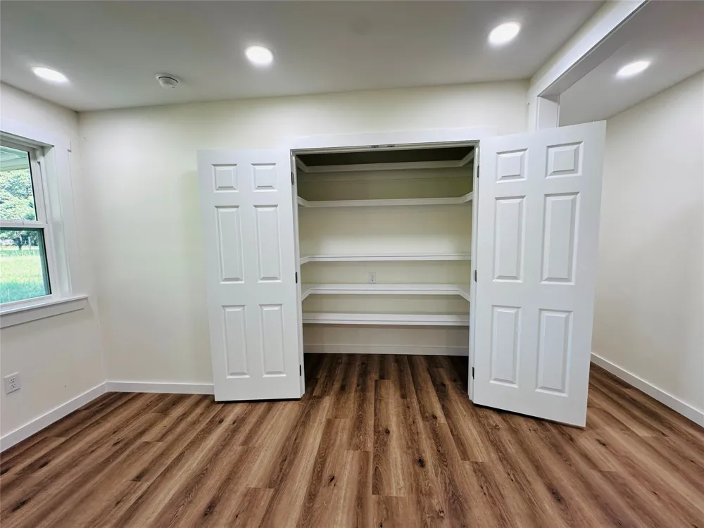2096 County Road 4817 Athens, TX 75752