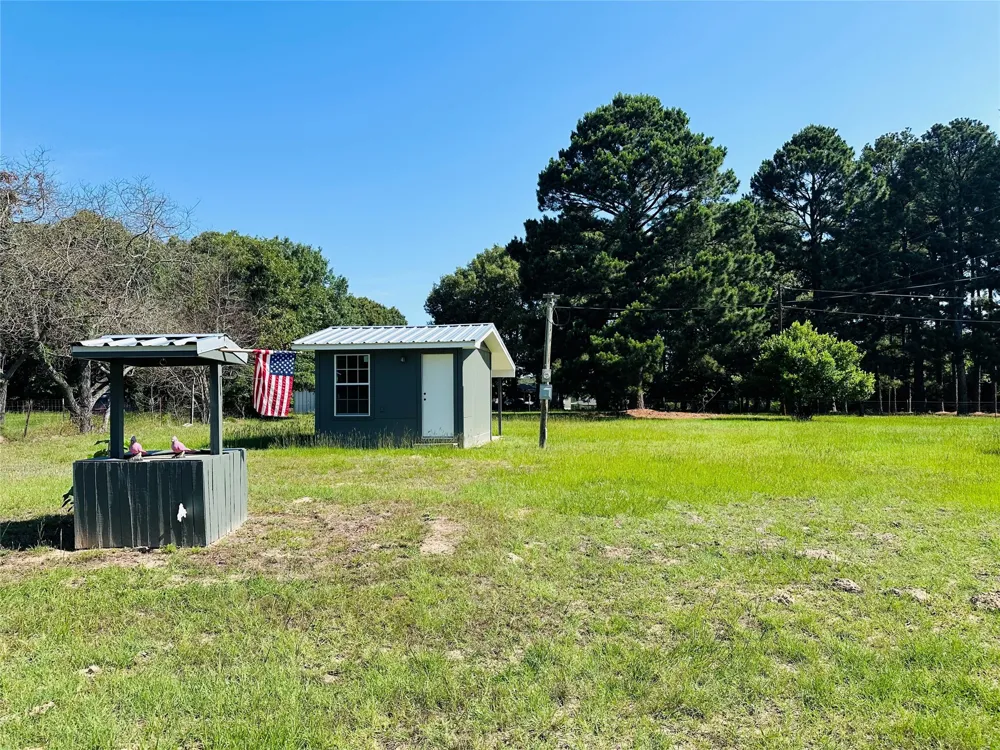 2096 County Road 4817 Athens, TX 75752