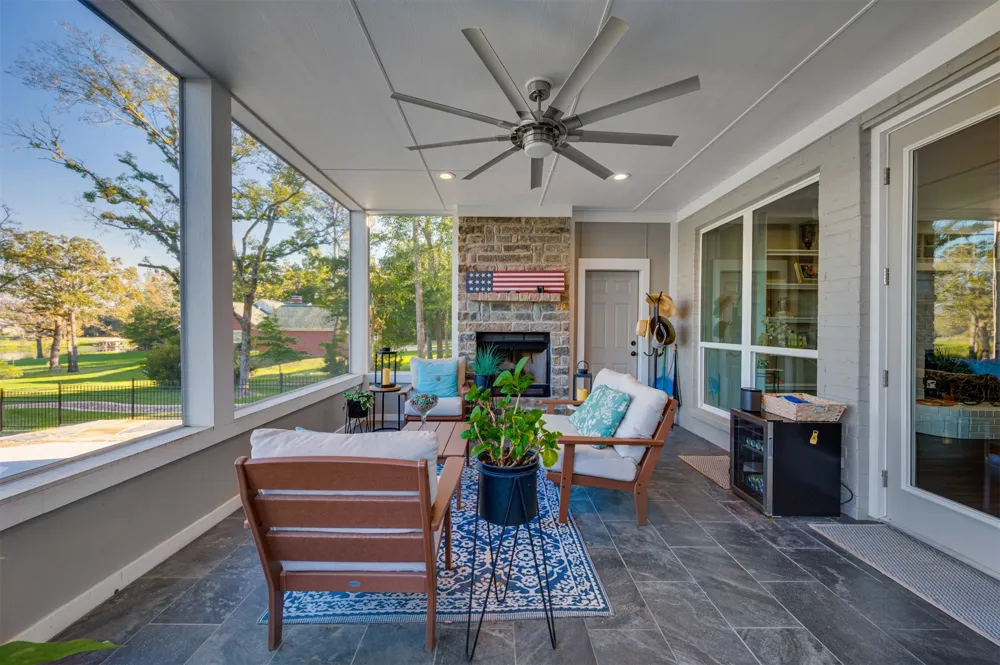 2001 Rose Pointe Athens, TX 75752