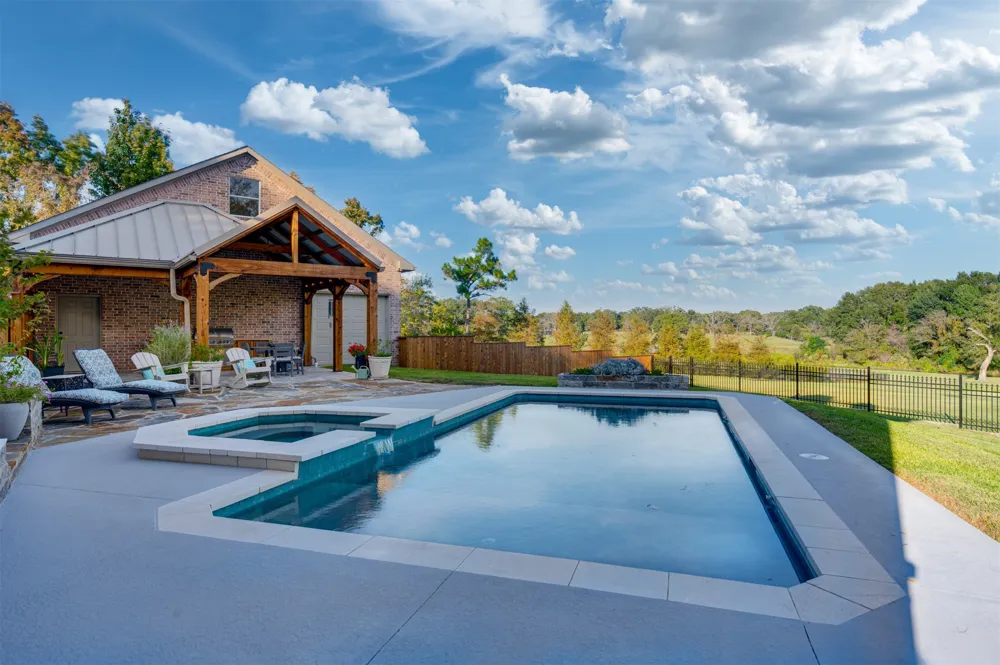 2001 Rose Pointe Athens, TX 75752