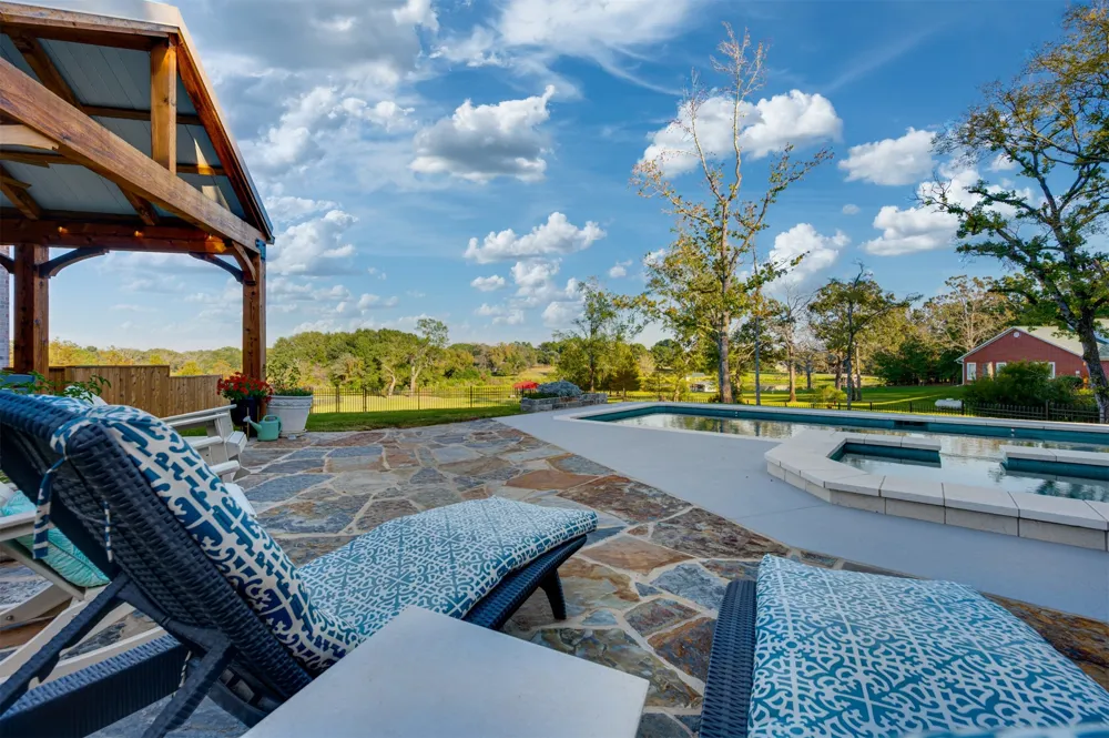 2001 Rose Pointe Athens, TX 75752