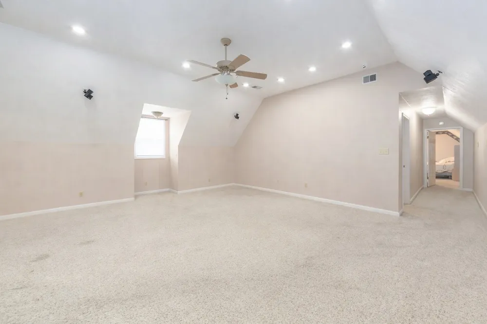 812 Pipkin Rd Jackson, TN 38305