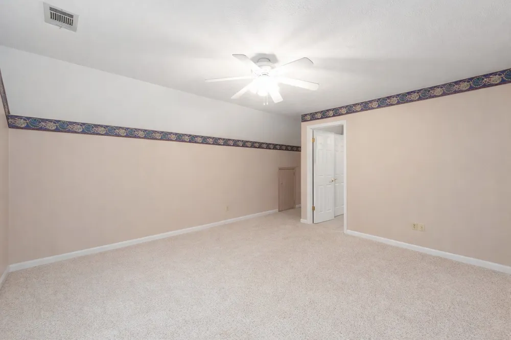 812 Pipkin Rd Jackson, TN 38305