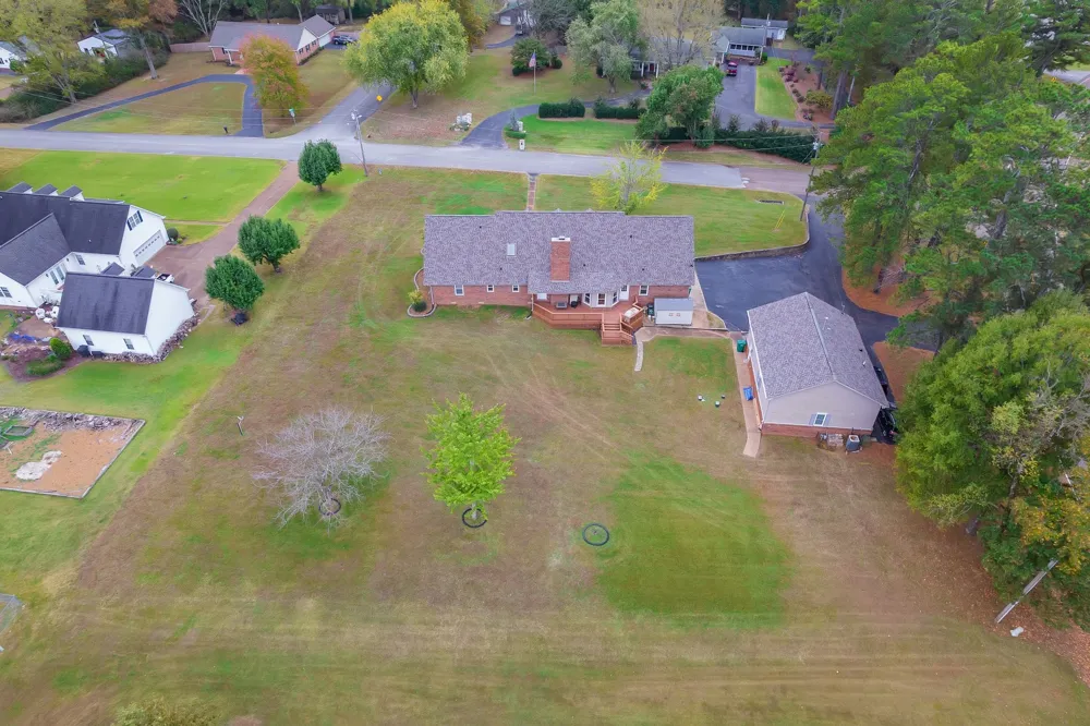 812 Pipkin Rd Jackson, TN 38305
