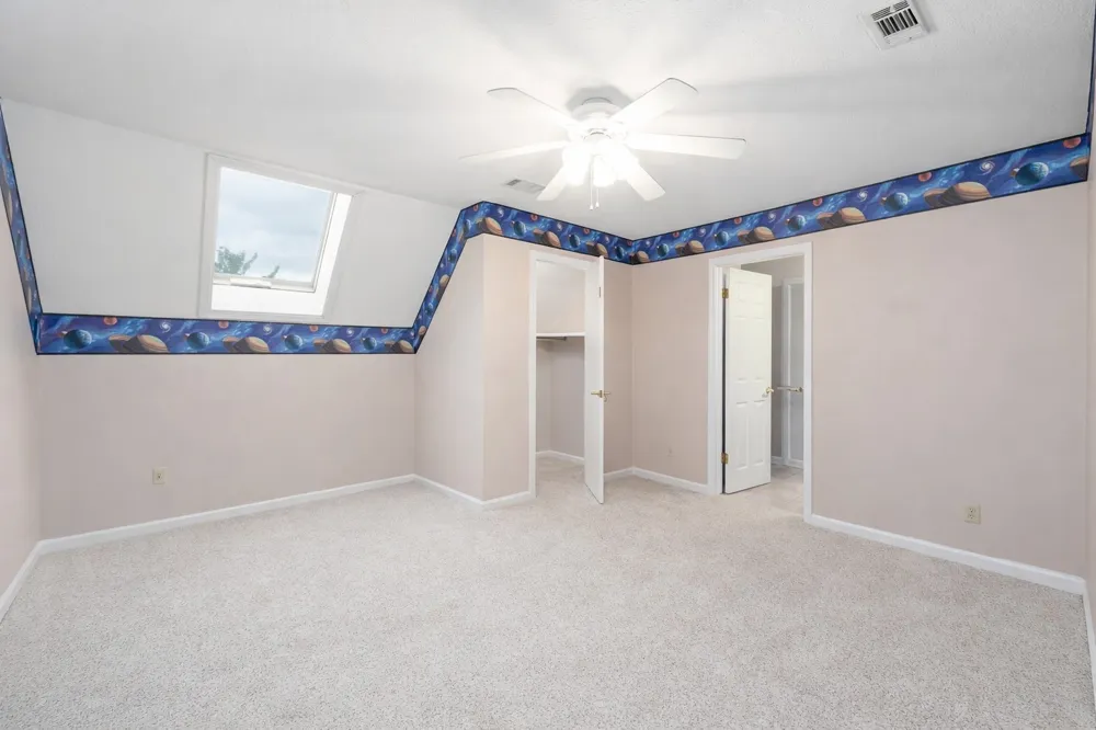 812 Pipkin Rd Jackson, TN 38305