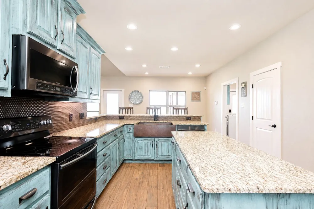 1872 County Road 329 Gainesville, TX 76240