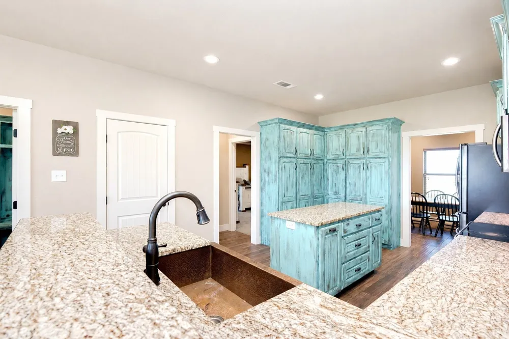 1872 County Road 329 Gainesville, TX 76240