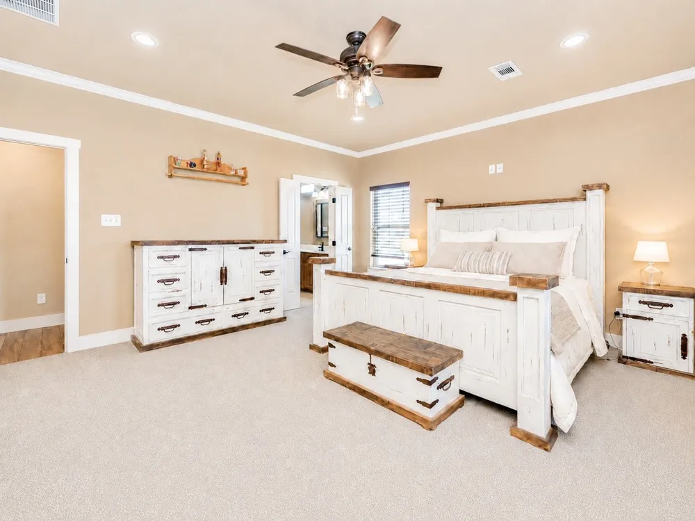 1872 County Road 329 Gainesville, TX 76240