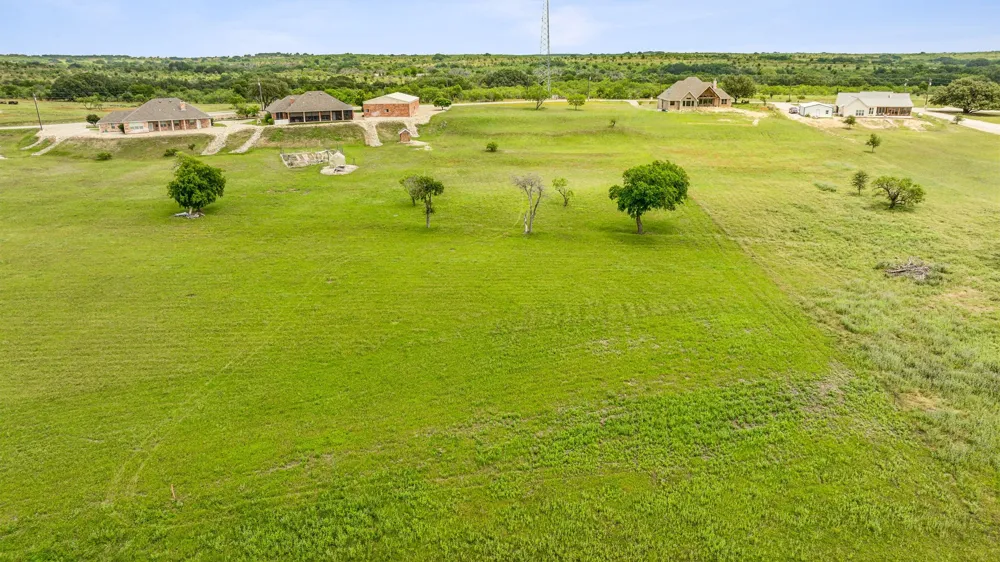 661 Comanche Lake Road Comanche, TX 76442