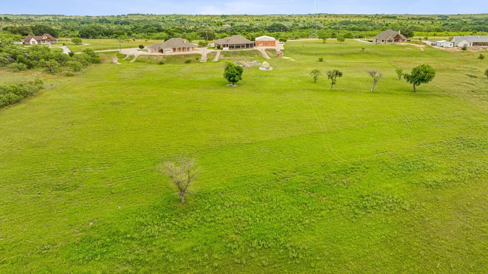 661 Comanche Lake Road Comanche, TX 76442