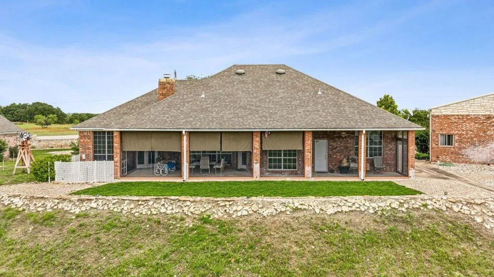 641 Comanche Lake Road Comanche, TX 76442