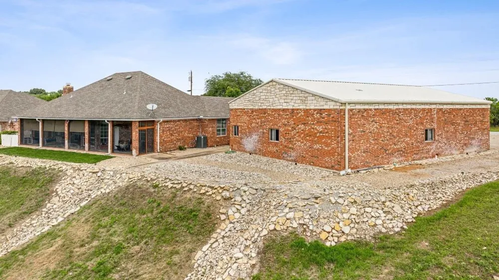 641 Comanche Lake Road Comanche, TX 76442