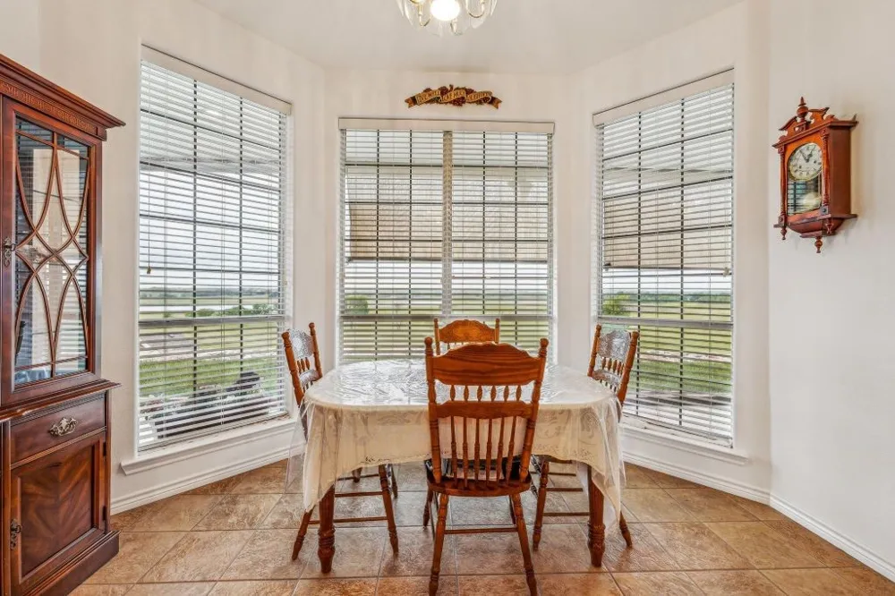 641 Comanche Lake Road Comanche, TX 76442