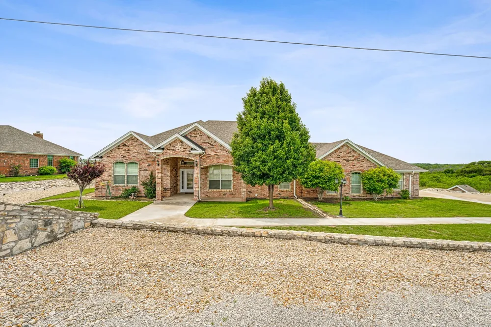 651 Comanche Lake Road Comanche, TX 76442