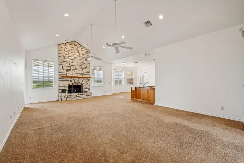 651 Comanche Lake Road Comanche, TX 76442