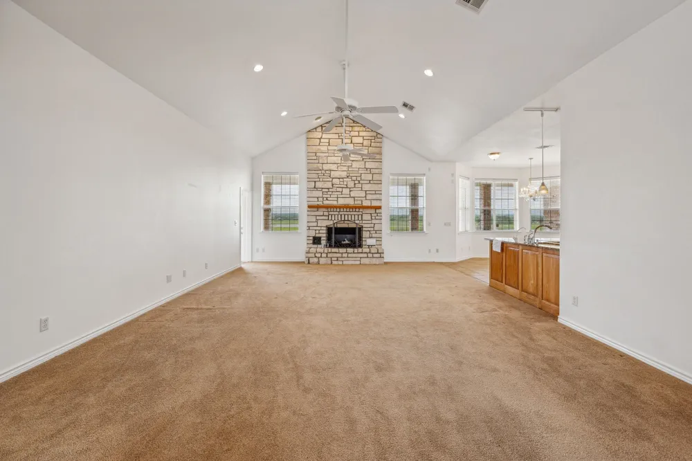 651 Comanche Lake Road Comanche, TX 76442