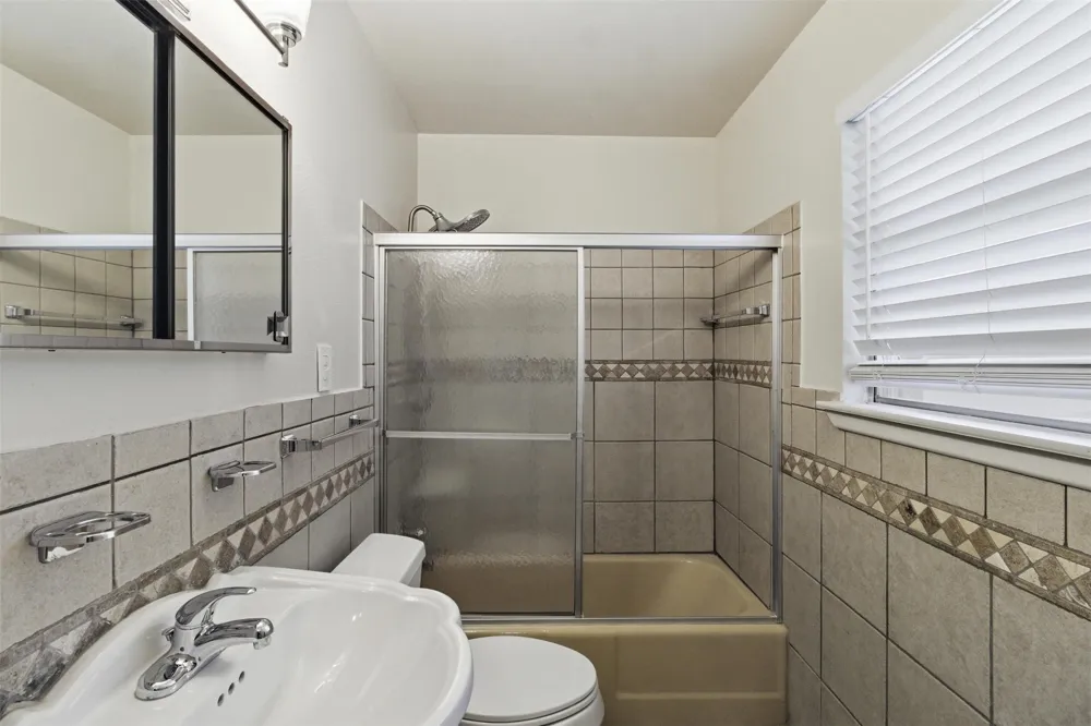 3408 Hanover Lane Irving, TX 75062