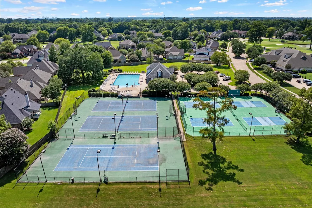 520 Canterbury Lane Bossier City, LA 71111