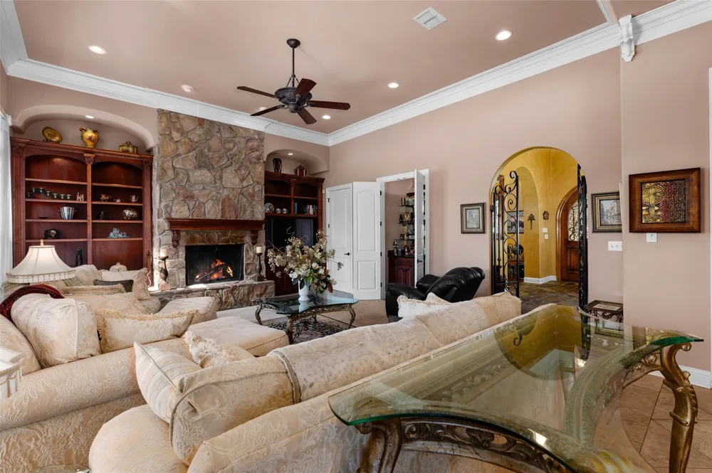 520 Canterbury Lane Bossier City, LA 71111