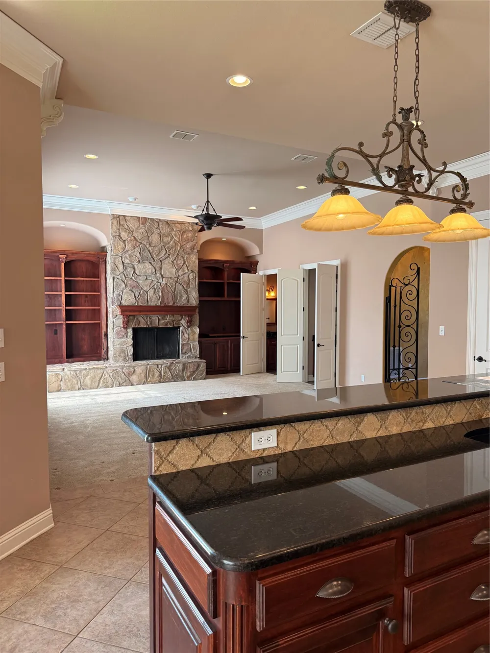 520 Canterbury Lane Bossier City, LA 71111