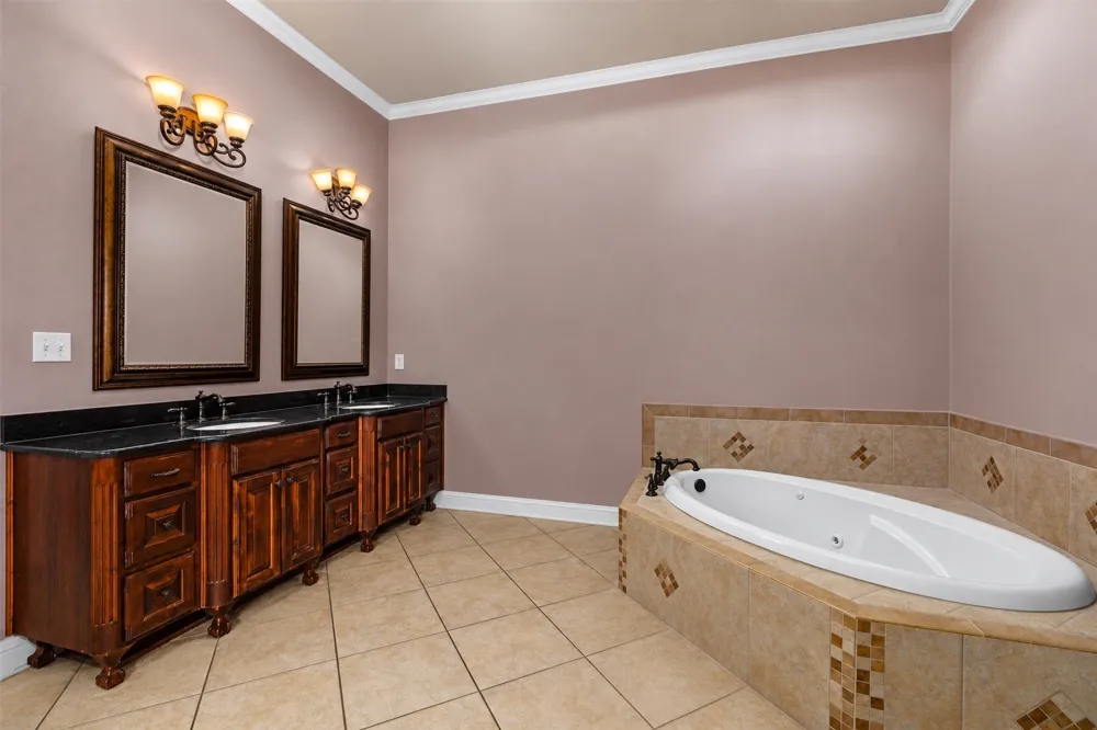 520 Canterbury Lane Bossier City, LA 71111