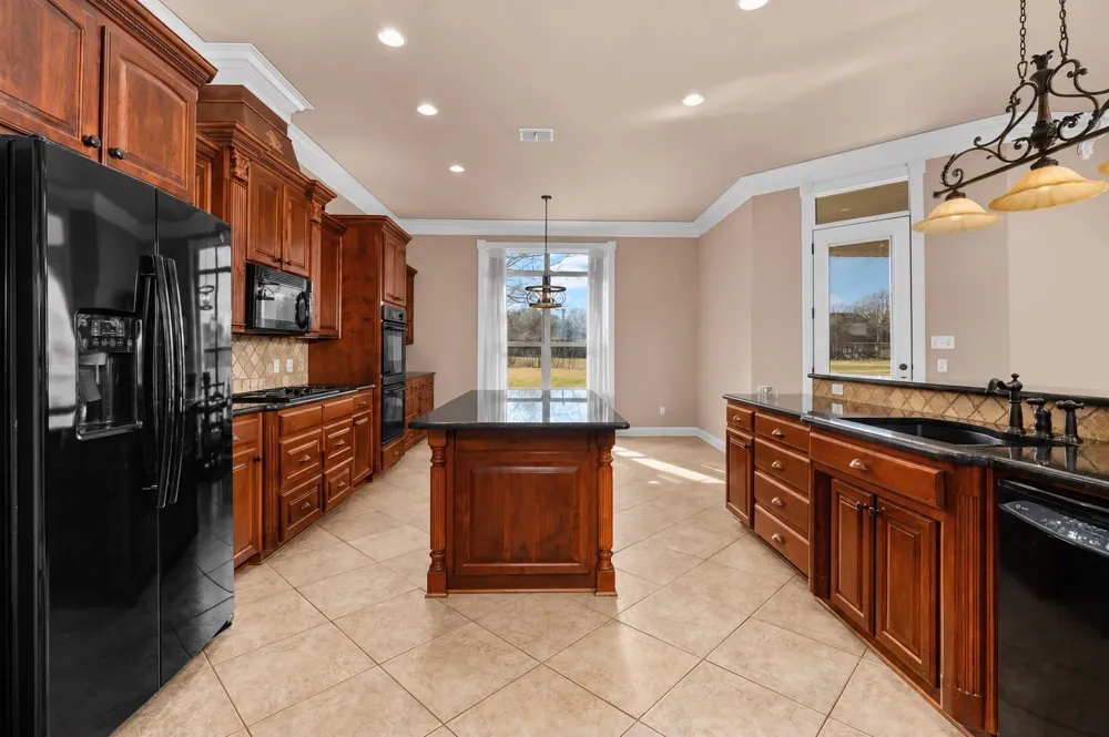 520 Canterbury Lane Bossier City, LA 71111