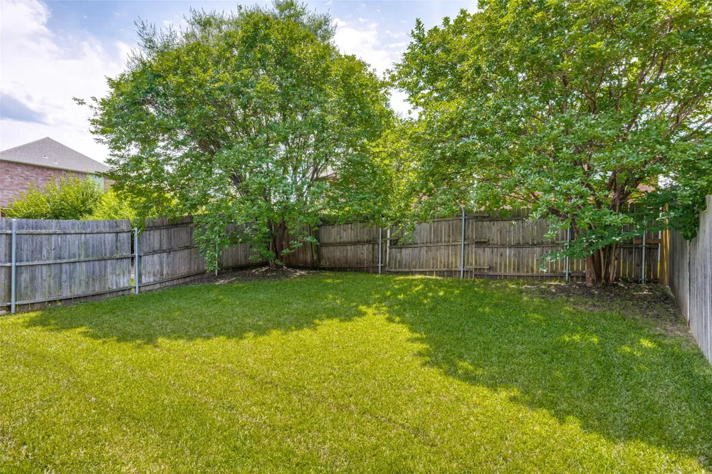 325 Austin Avenue Wylie, TX 75098