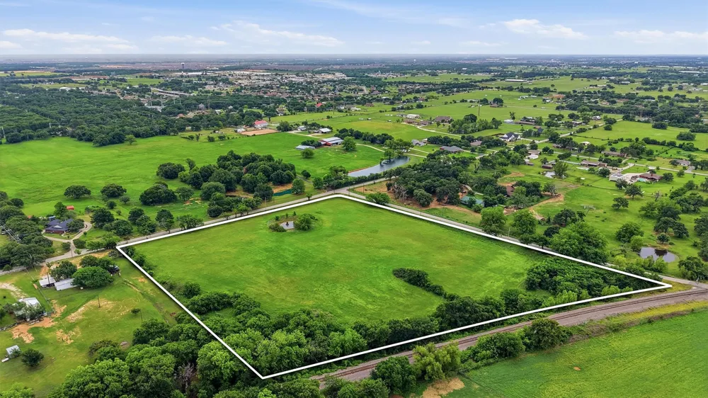 New Hope Road Aubrey, TX 76227