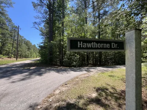 849 Hawthorne Drive