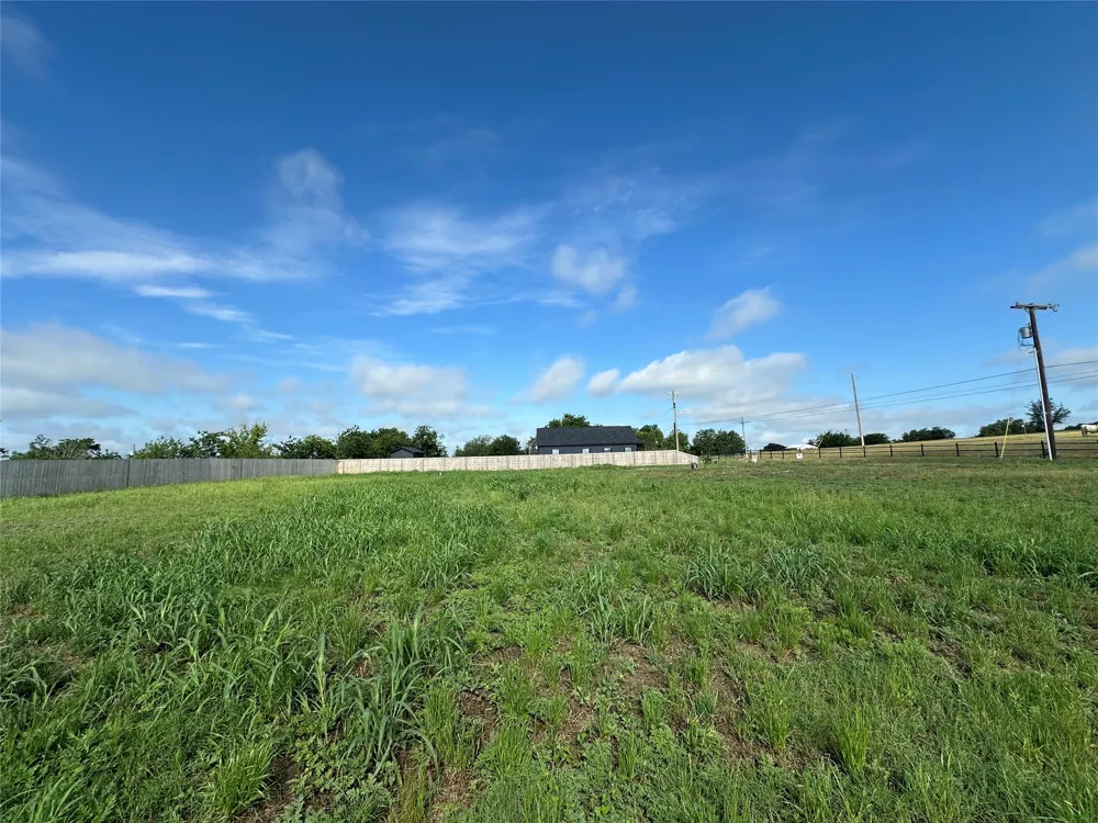 709 Johnson Street Comanche, TX 76442