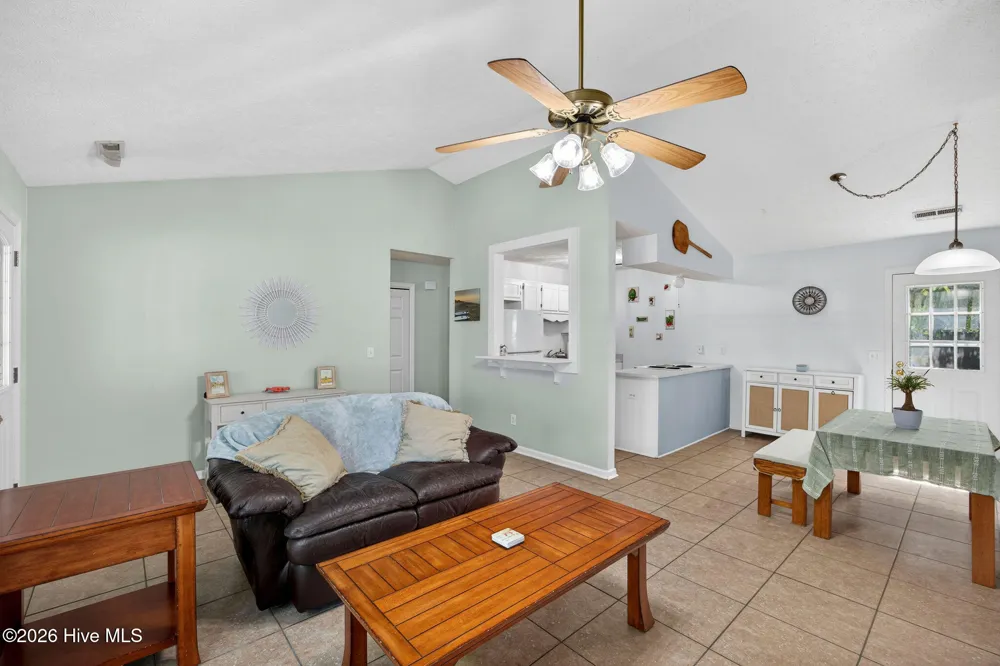 315 Tangle Oaks Court SE Leland, NC 28451