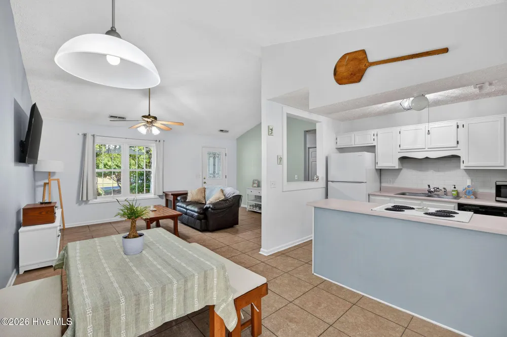 315 Tangle Oaks Court SE Leland, NC 28451