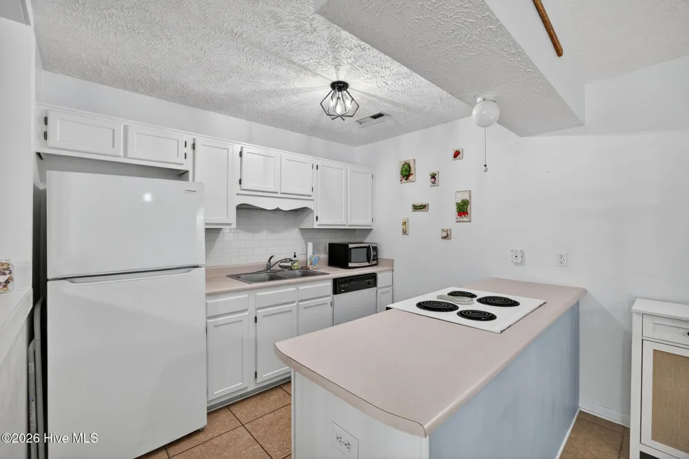 315 Tangle Oaks Court SE Leland, NC 28451