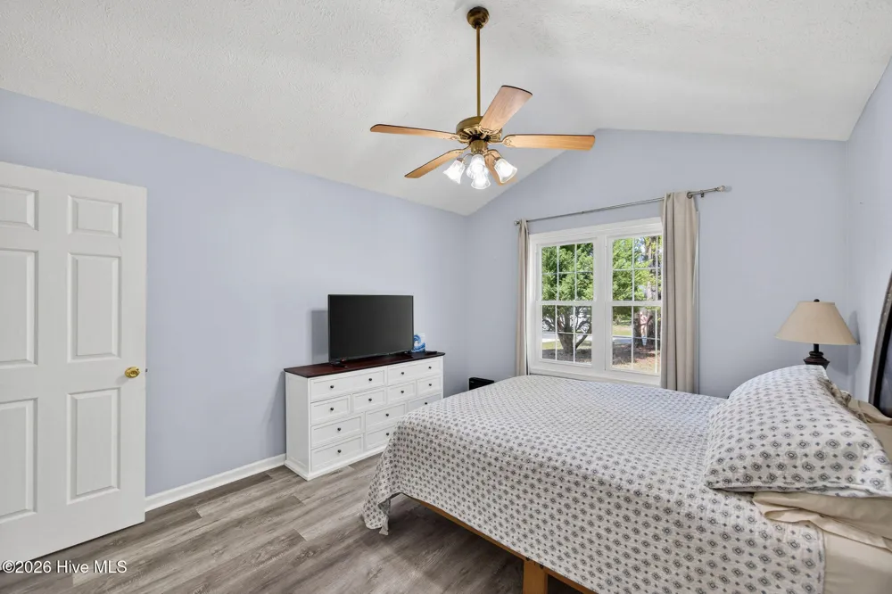 315 Tangle Oaks Court SE Leland, NC 28451