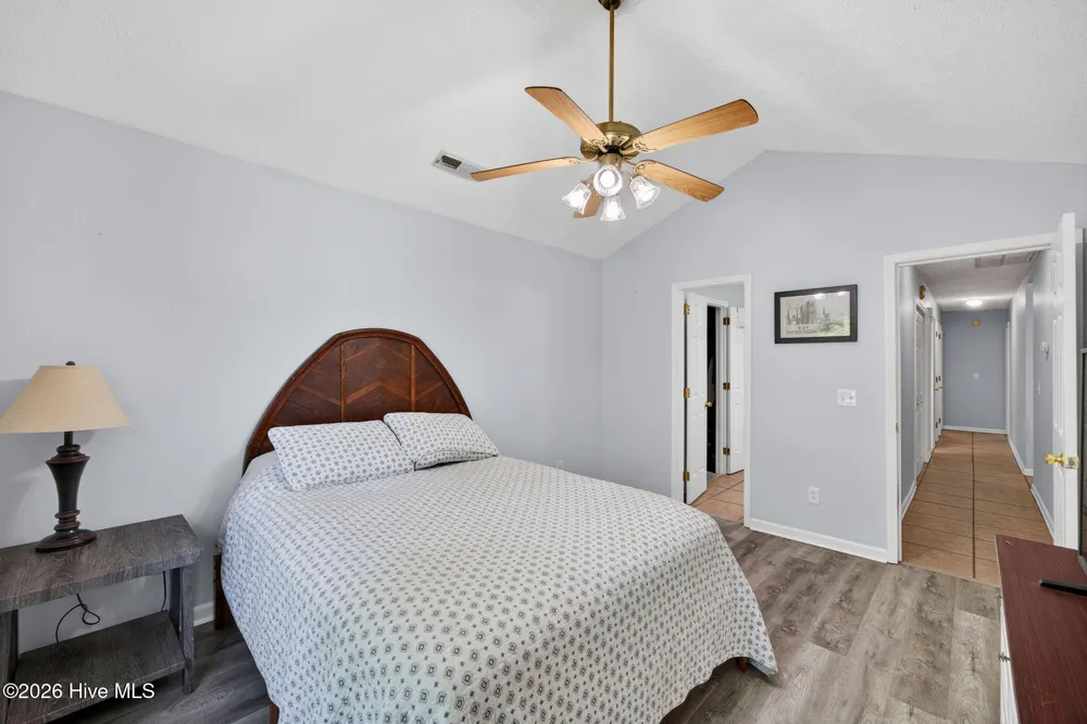 315 Tangle Oaks Court SE Leland, NC 28451