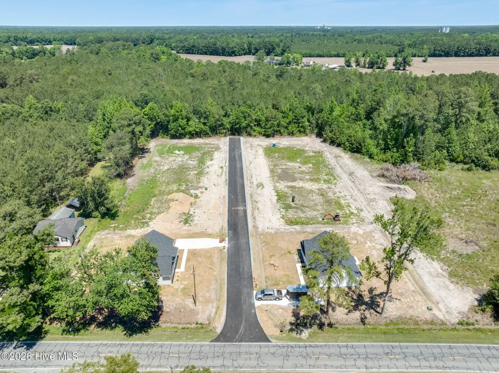 108 Doris Lane Teachey, NC 28464