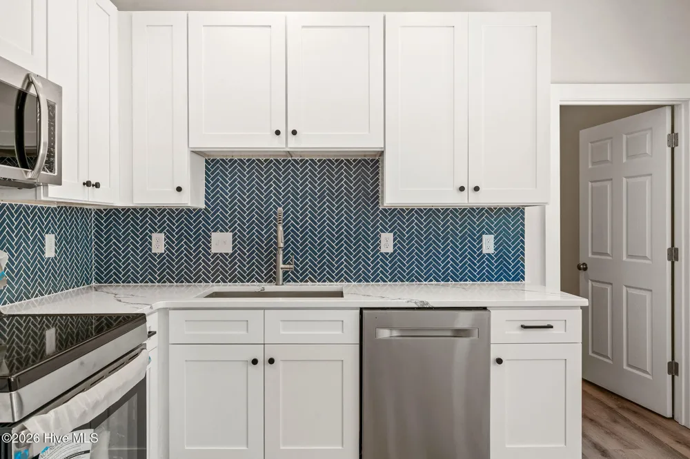 109 Doris Lane Teachey, NC 28464