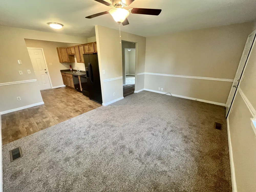24 Maple St Clarksville, TN 37042
