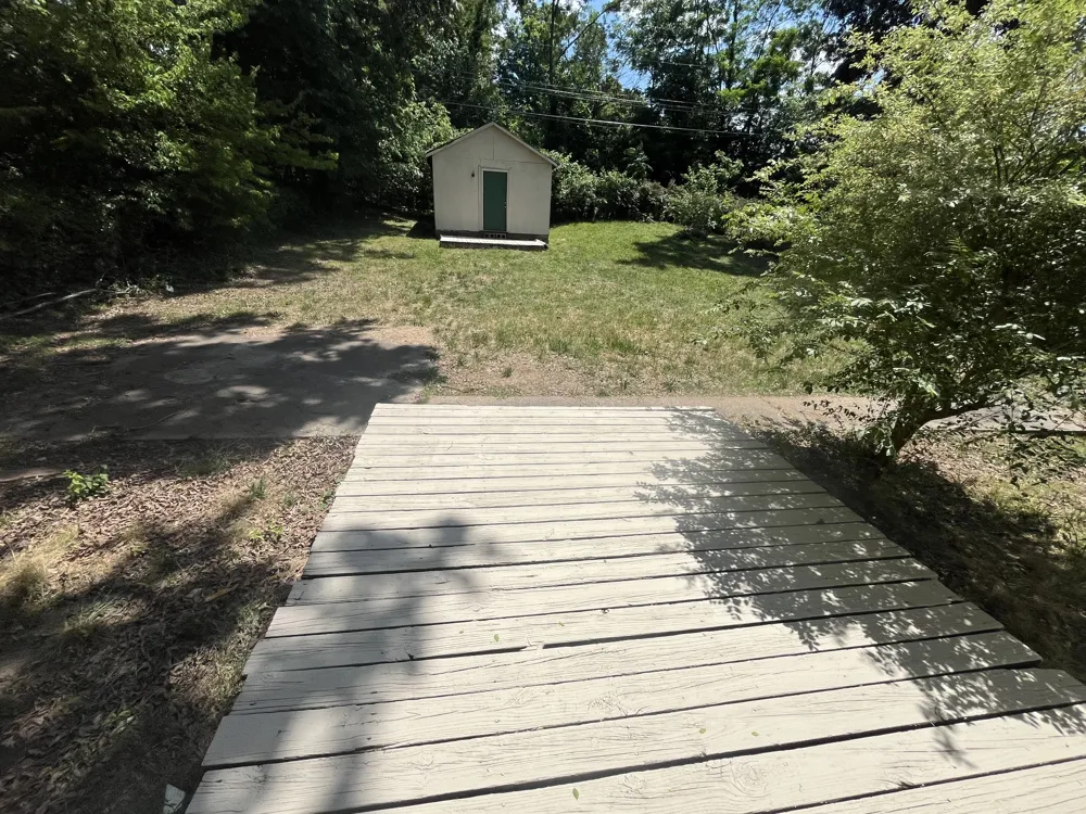 24 Maple St Clarksville, TN 37042