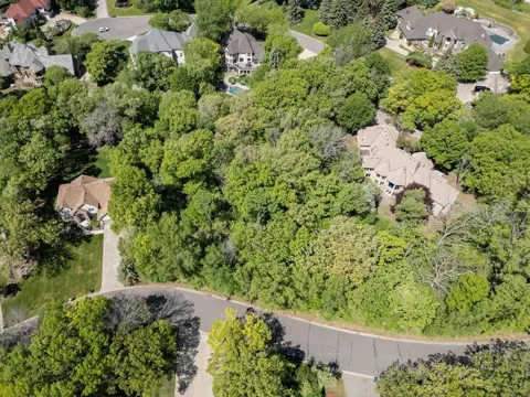12193 Grandview Terrace