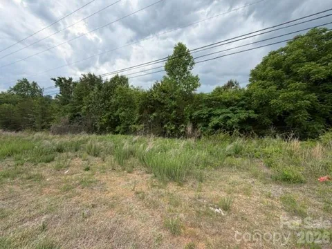 2049 Old Shelby Road