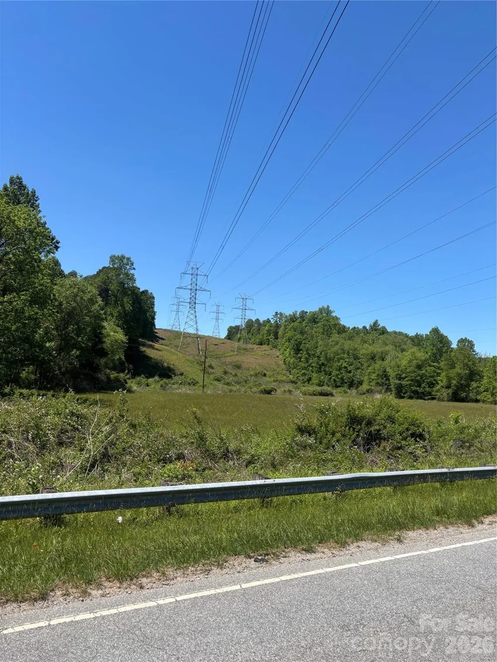 2049 Old Shelby Road Hickory, NC 28602