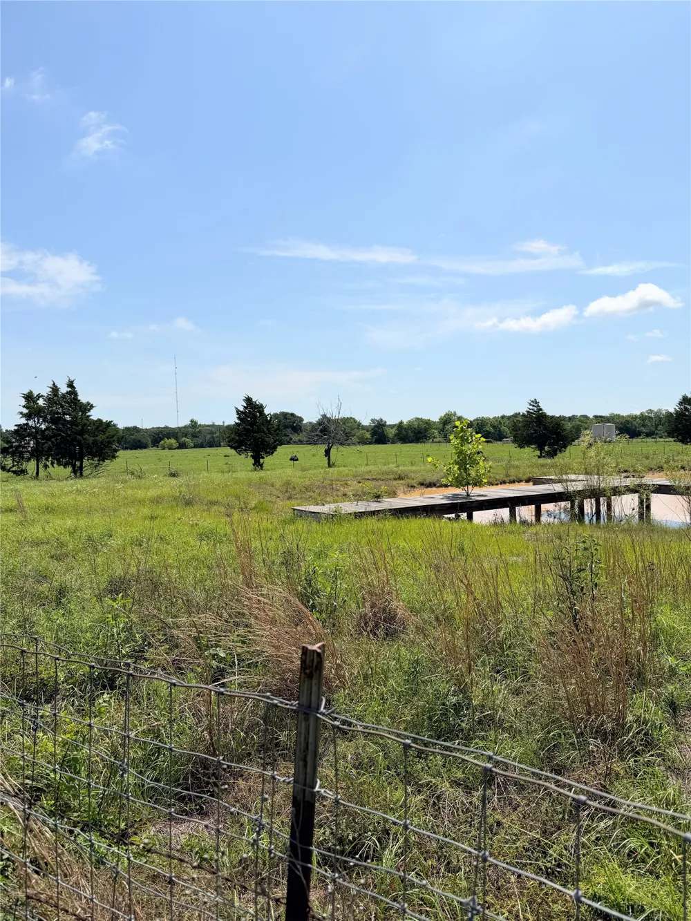 3 LCR 864 Jewett, TX 75846