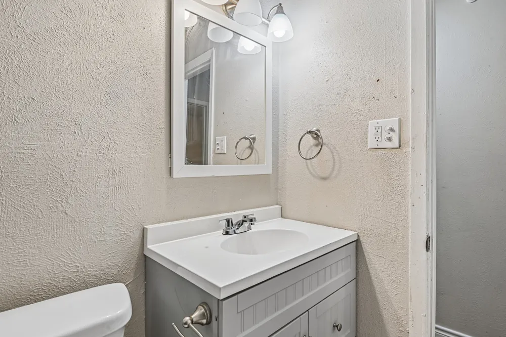 6324 Scotsdale Drive Forest Hill, TX 76119