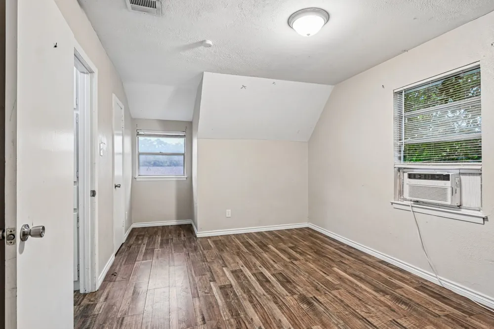 6324 Scotsdale Drive Forest Hill, TX 76119