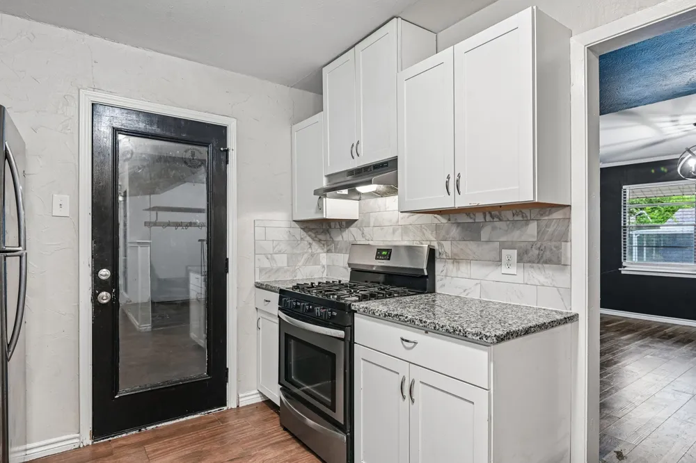6324 Scotsdale Drive Forest Hill, TX 76119