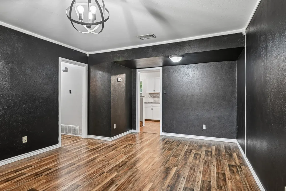 6324 Scotsdale Drive Forest Hill, TX 76119